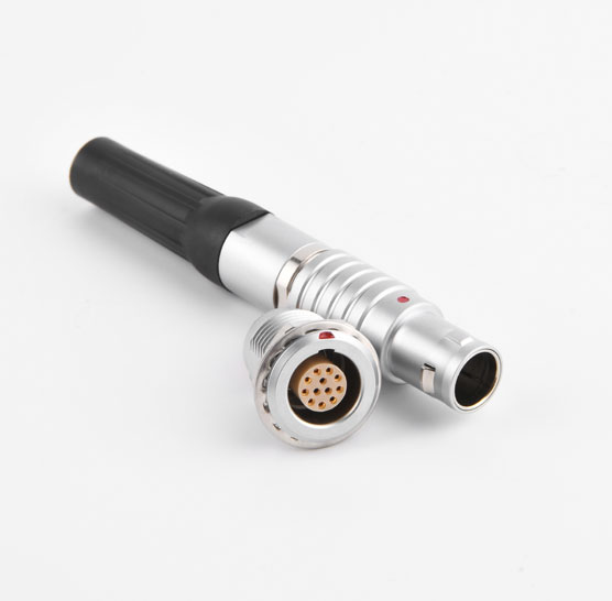 1688784705203920.jpg 1B12芯插头+插座.jpg