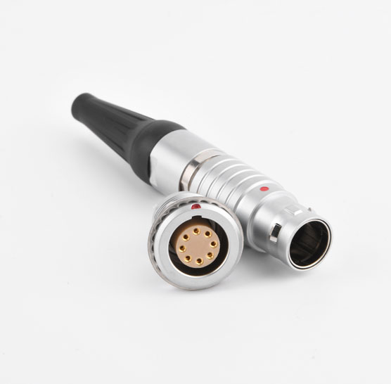 1688798396144503.jpg 2B8芯插头+插座.jpg